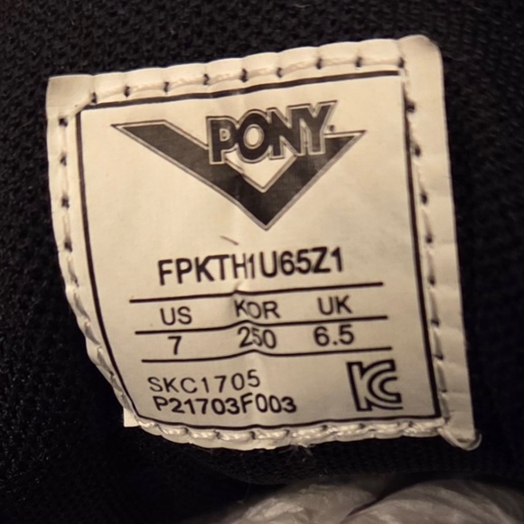 VIXX PONY "Liberty" Limited Edition SUPER HERO Black Sneakers 'RARE' KPOP - Picture 6 of 15